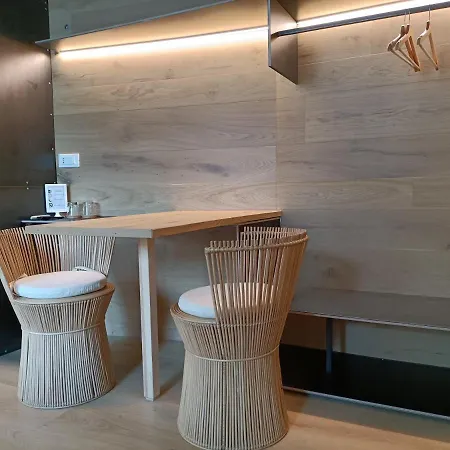 Le Meridiane In Guest house Trento