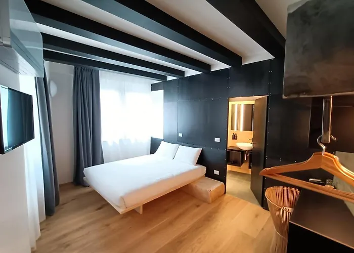 Le Meridiane In Pensjonat