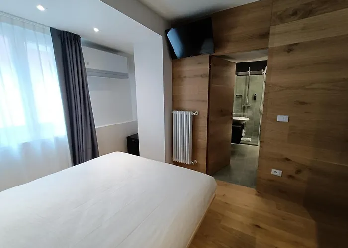 Le Meridiane In Affittacamere Trento